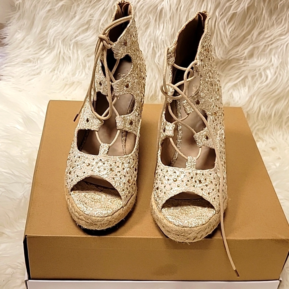 Catherine Malandrino Women's Cream Espadrilles Bemecall Wedge Shoe Size 9 - Picture 2 of 5